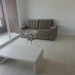 Studio Iracema Flat