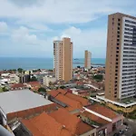 Studio Iracema Flat